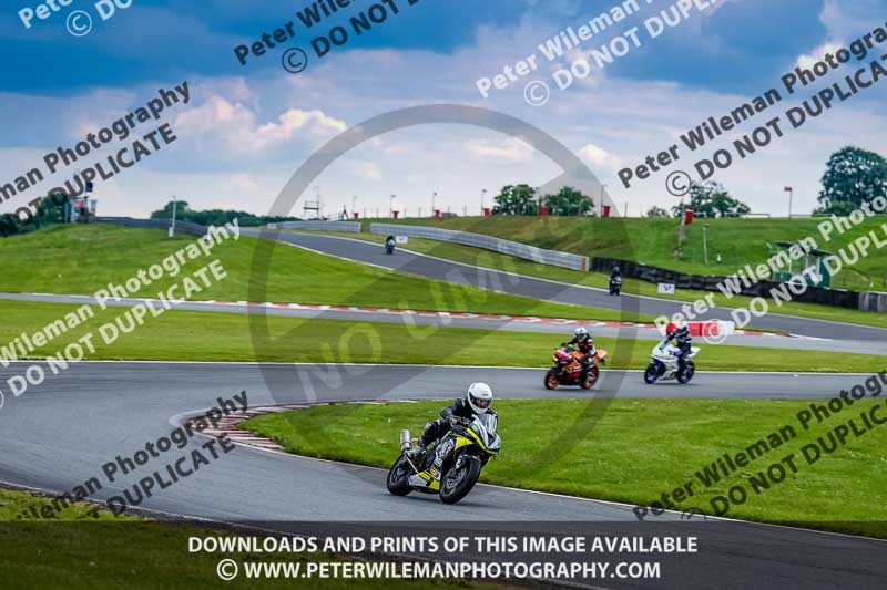 anglesey;brands hatch;cadwell park;croft;donington park;enduro digital images;event digital images;eventdigitalimages;mallory;no limits;oulton park;peter wileman photography;racing digital images;silverstone;snetterton;trackday digital images;trackday photos;vmcc banbury run;welsh 2 day enduro